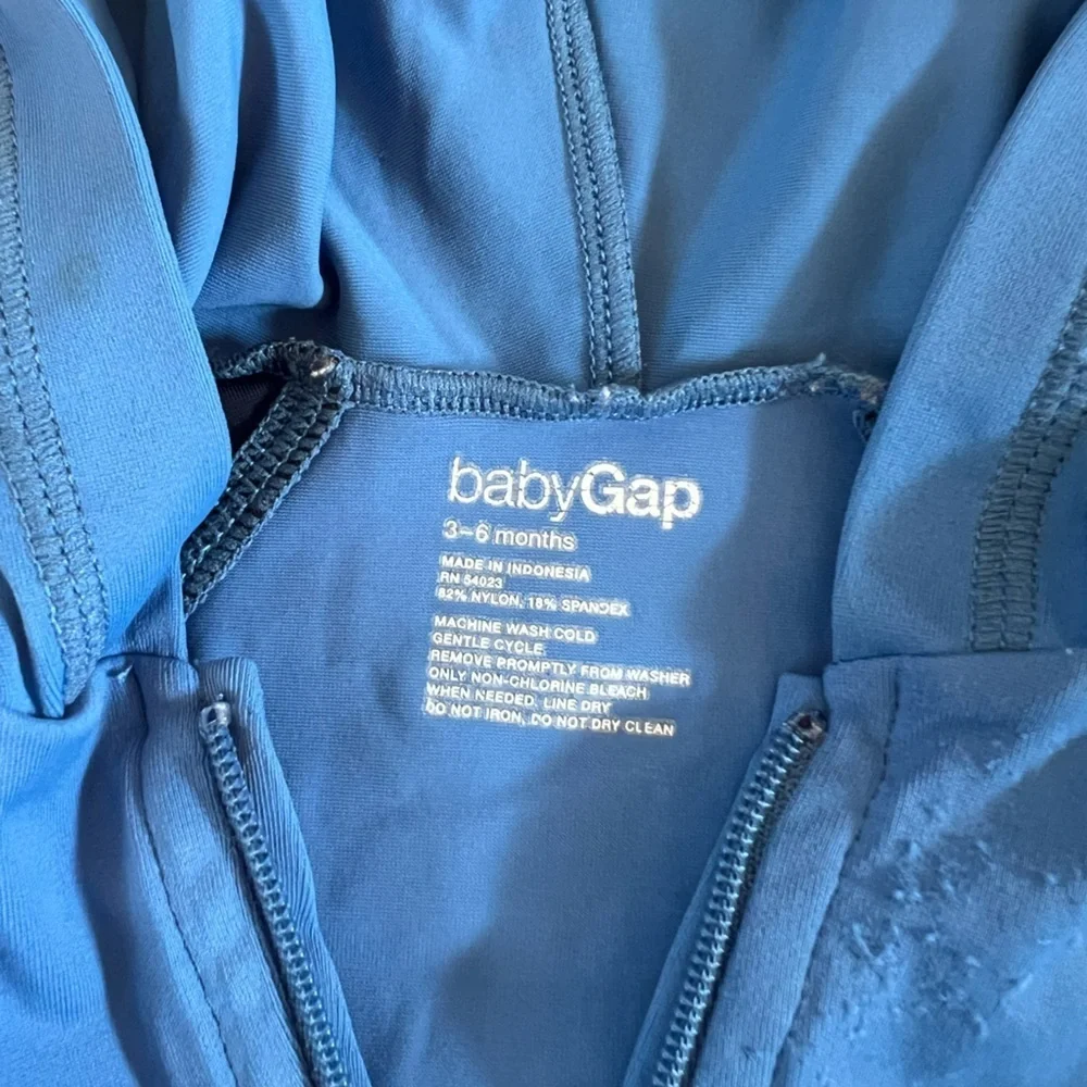GAP baby Kids Blue Swim Rashguard hooded shark